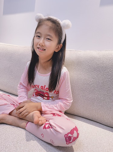 AM奶皮睡衣套装（妹妹130尺码合适，粉色穿120,绿色穿130）