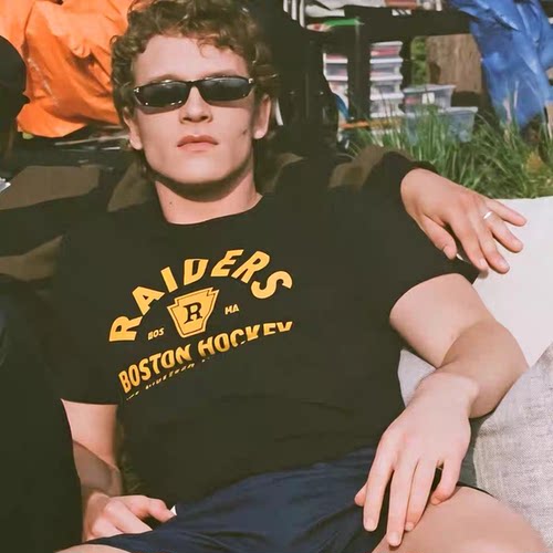 RAIDERS波士顿曲棍球队巅峰对决 Hudson Williams 棉短袖T恤衣服