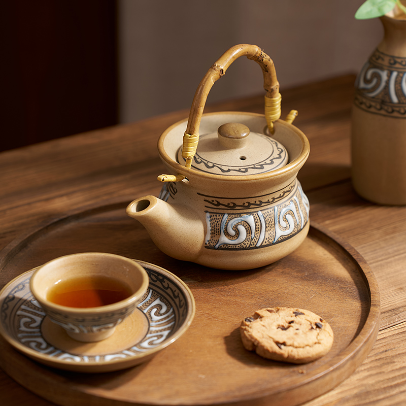 三分陶瓷中东料理奶茶壶餐具创意海鲜壶小茶壶寿司店海参松茸汤壶