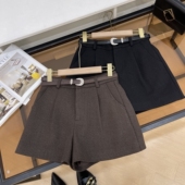 女款 2026新款 高级感高腰显瘦气质休闲短裤 纯色休闲百搭短裤