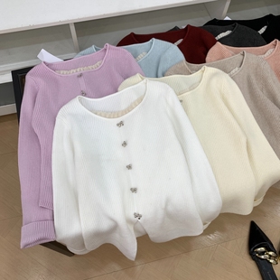 宽松纯色长袖 单排扣小众秋季 上衣女 新款 针织衫