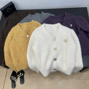春节发货韩风设计感V领毛衣针织毛衣短款外套秋冬季上衣外套L#21