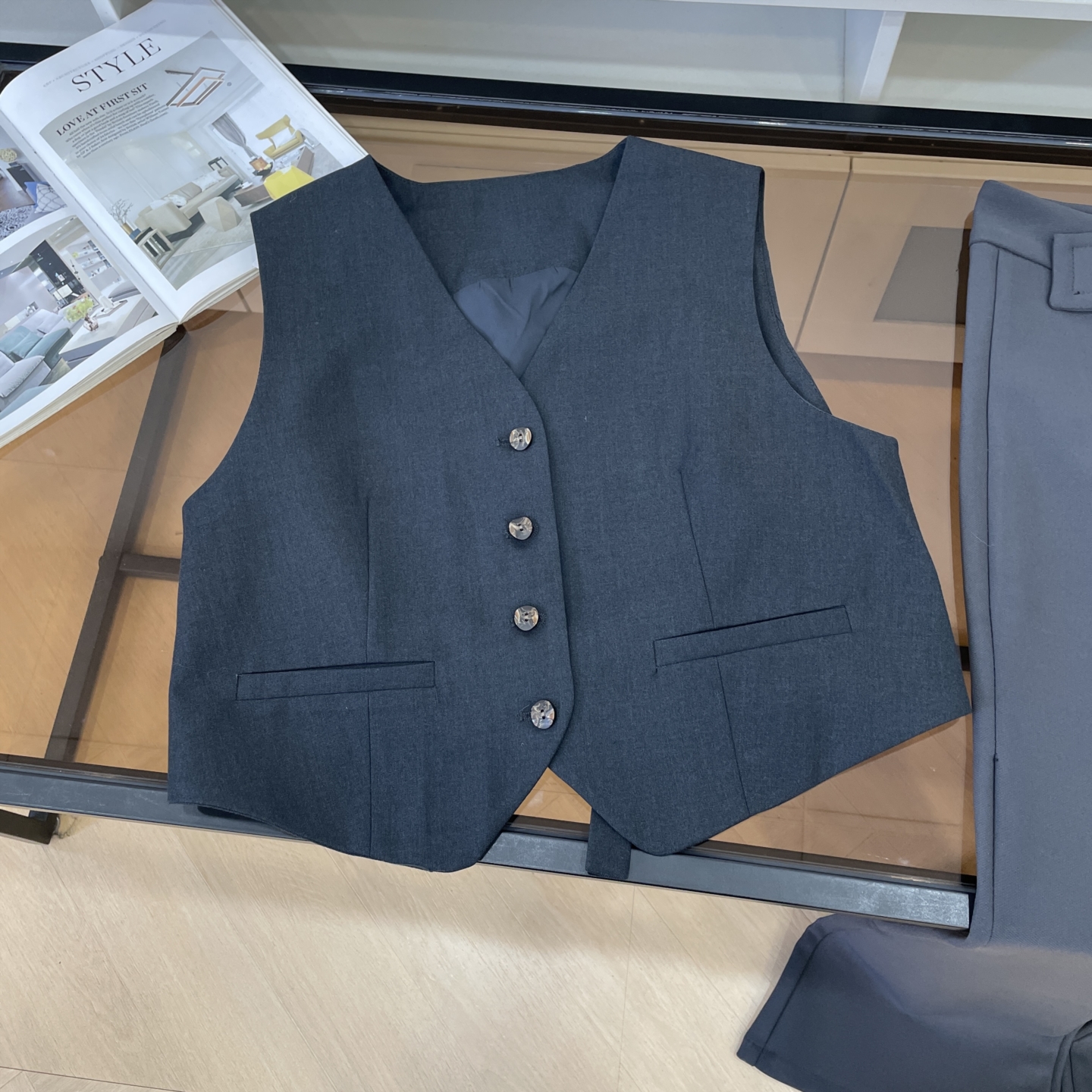 黑色马甲背心女2025春秋季新款流行西装马甲K#16