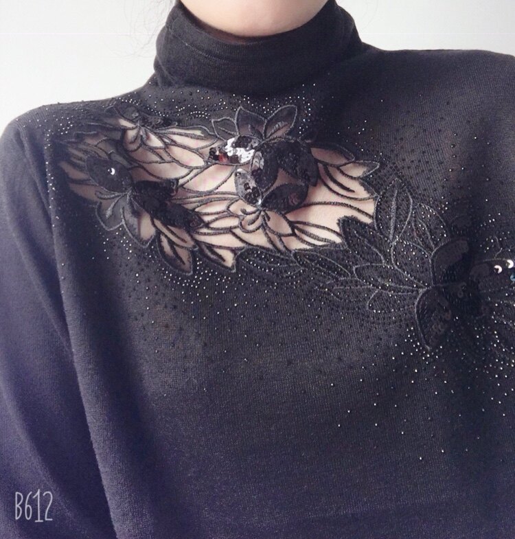 四季舞台新款 性感镂空亮晶晶亮片超细天丝羊毛高领堆堆领打底衫
