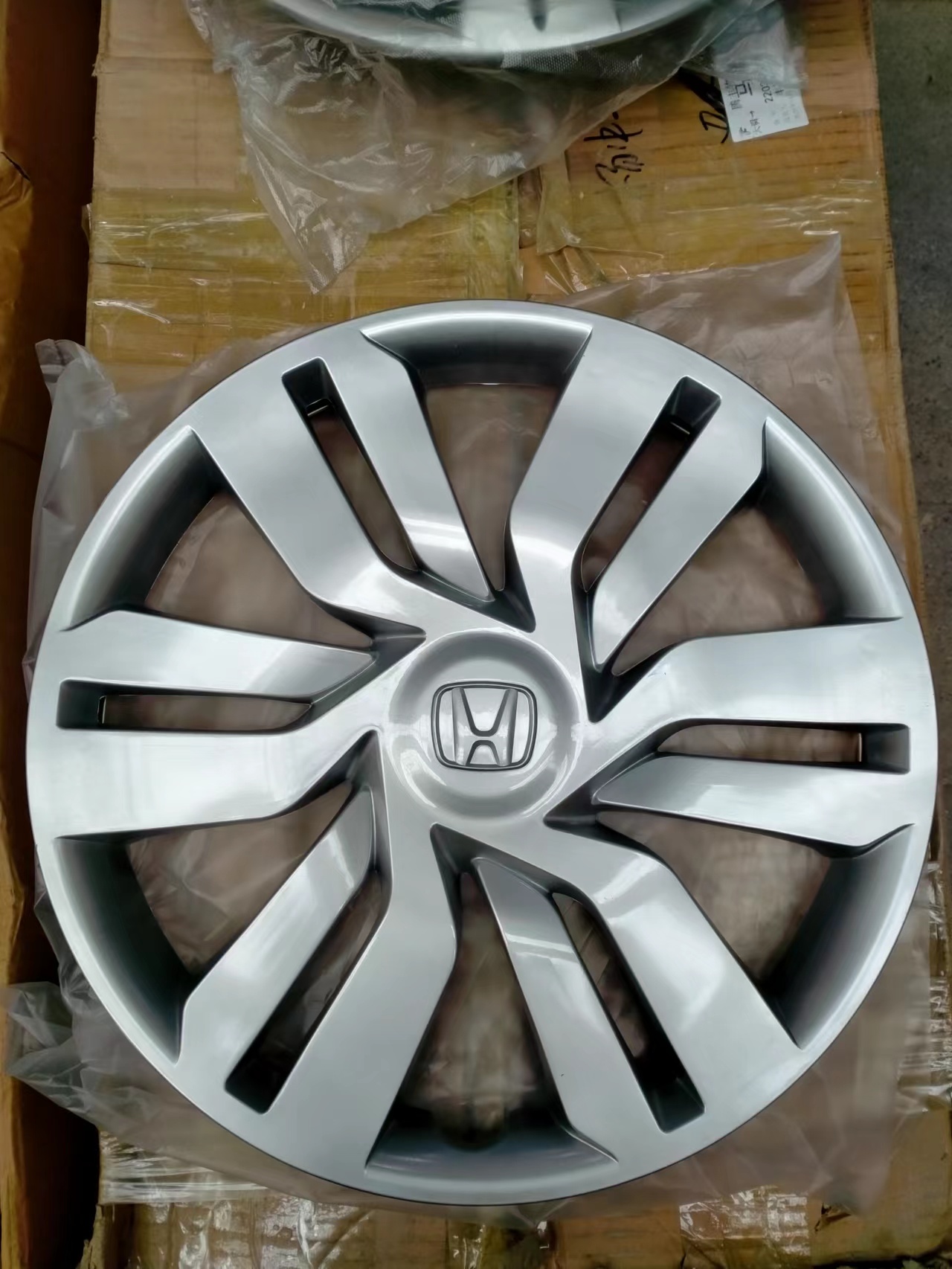 适用本田飞度GK5思迪理念锋范来福酱钢铁圈装饰外壳盖大轮毂盖罩