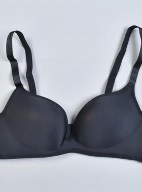 615黑色光面无钢圈文胸女81761聚拢上托收副乳立挺杯四季内衣胸罩