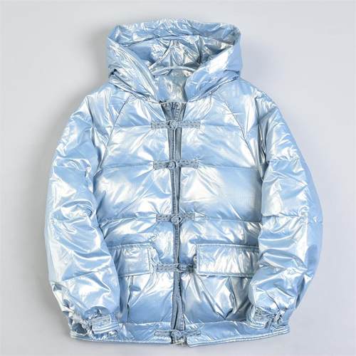 牛仔刺绣拼接短款亮面连帽羽绒服