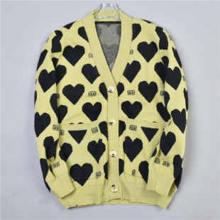 426高级感加厚爱心撞色毛衣外套女78517大版宽松显瘦慵懒针织开衫