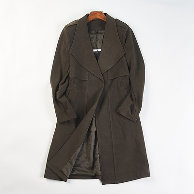 极简风翻领纯色收腰风衣女