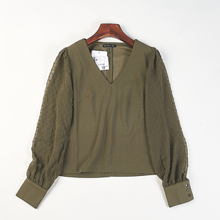 法式轻奢V领透视泡泡长袖提花雪纺衫女85794春夏复古气质通勤上衣