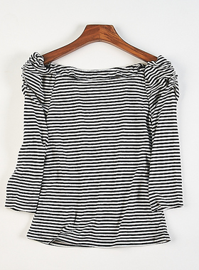 日单一字领露肩条纹九分袖T恤女84150夏秋修身显瘦针织打底衫上衣