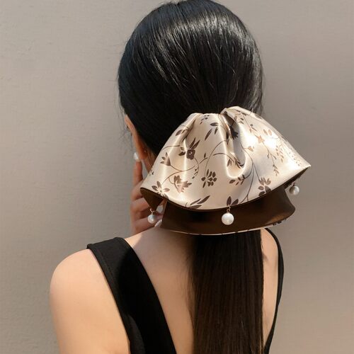 新中式花朵珍珠缎面马尾抓夹女后脑勺轻奢风气质发夹半扎发头饰