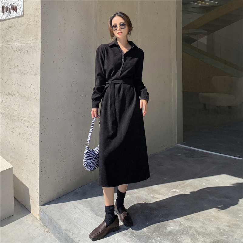 Real shot - Fall / winter 2020 French retro polo collar dress with waist and lace up loose medium length shirt skirt