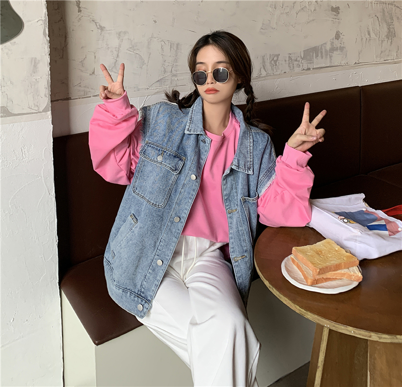 Real shot ~ 2020 autumn loose Denim Jacket Women's versatile vest tassel sanding vest pocket coat