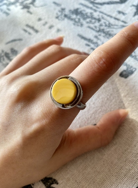 鑫鑫中古玩家 vintage 瑞士古董店淘鸡油黄老蜜蜡戒指复古指环