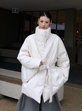 静茹5冬季新款斜挎简约面包服收腰羽绒服(配包包腰绳)85390