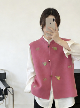 静茹家早春新中式国风设计感小马刺绣羊毛马甲（含68.8羊毛）3221