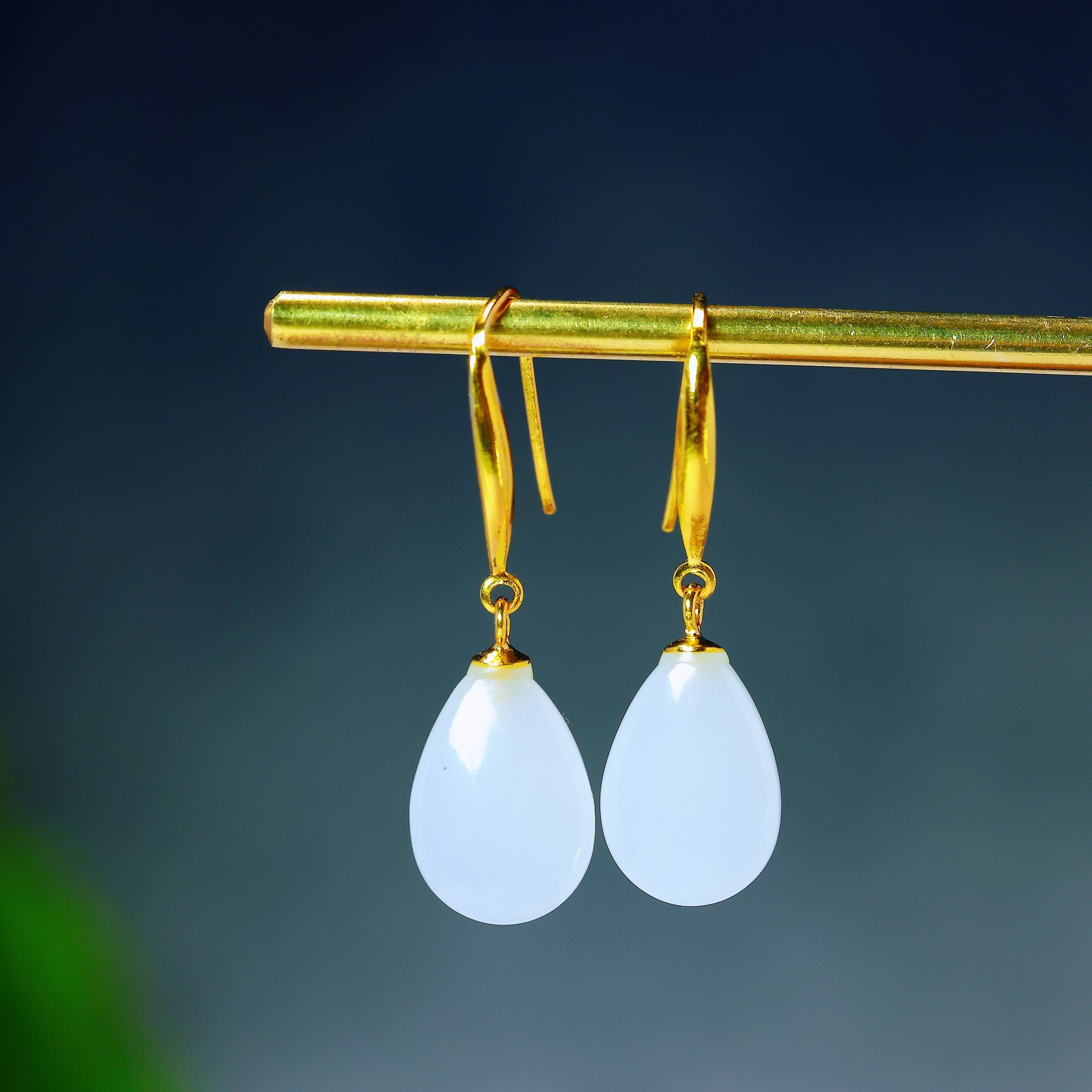 天然和田玉925银精致耳环白玉轻奢简约水滴玉石耳坠耳饰,珠宝/钻石/翡翠,耳饰,淘宝优惠券,粉丝福利购,淘宝优惠卷