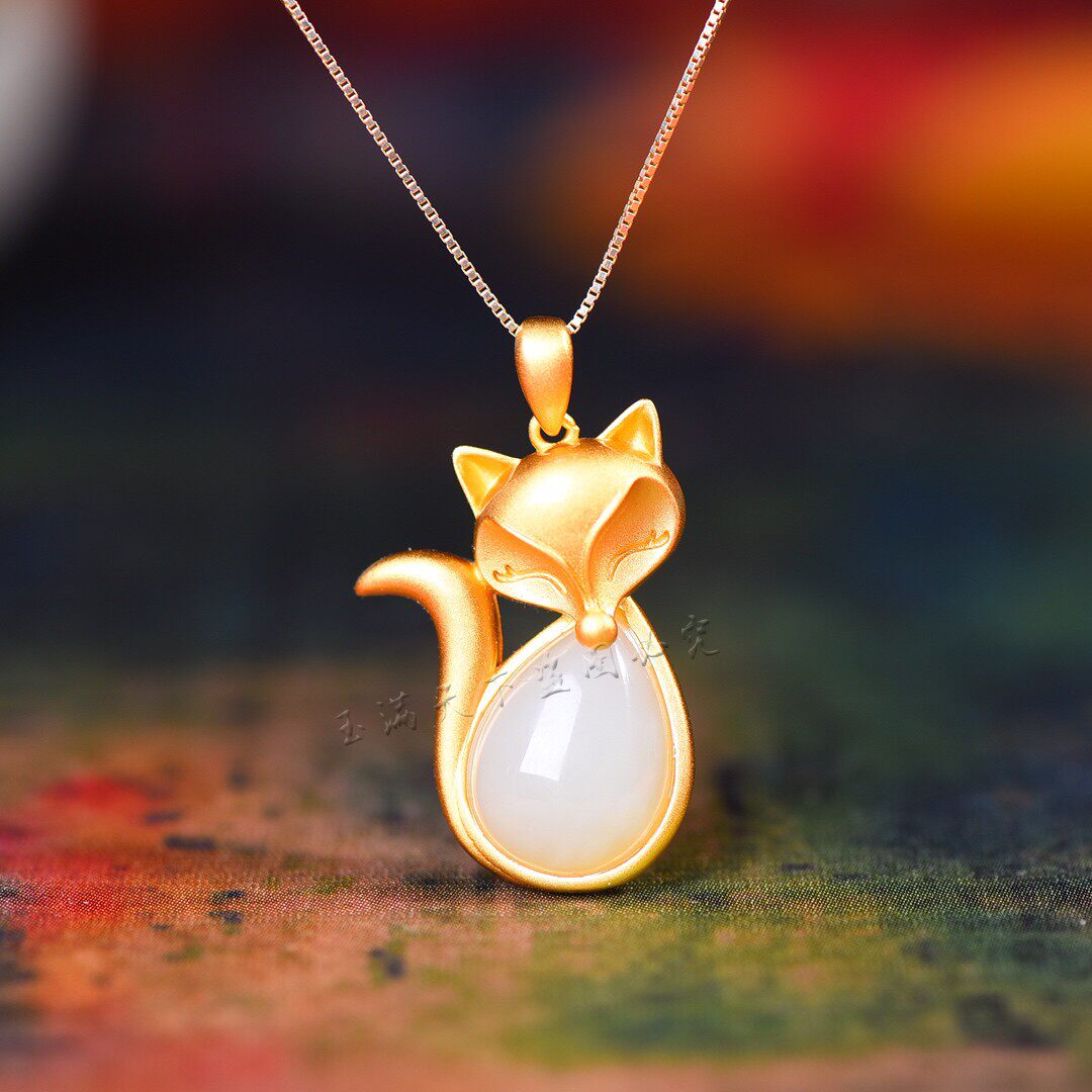 新疆天然和田玉白玉925银小狐狸吊坠个性时尚挂件女款玉石项链
