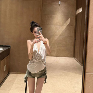 夏季 褶皱丝滑女士性感深V休闲露背打底薄吊带背心 暗黑街头RO风格