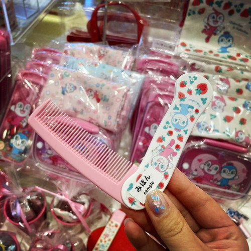 日本采购化妆镜小梳子面包超人