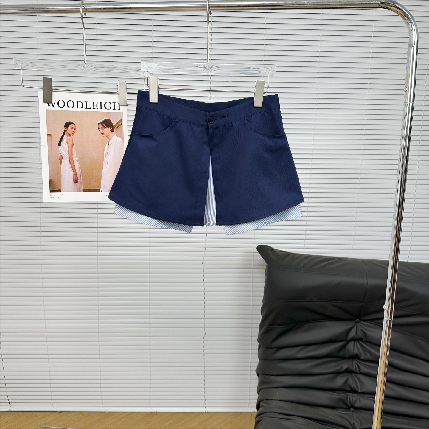 春秋新款假两件半身裙休闲叠穿腰封条纹拼接藏蓝一片式小屁帘女