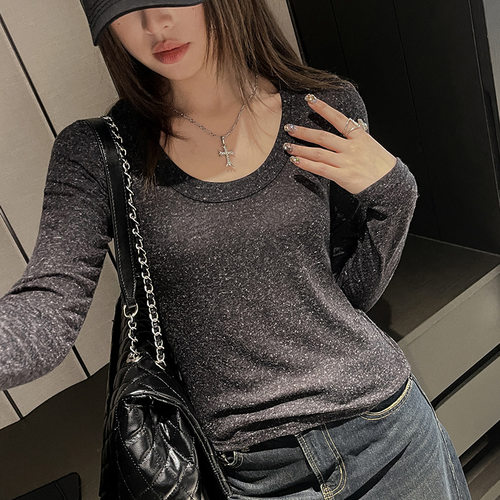 严选韩系U领长袖T恤女气质正肩修身内搭高级感外穿波点打底衫上衣