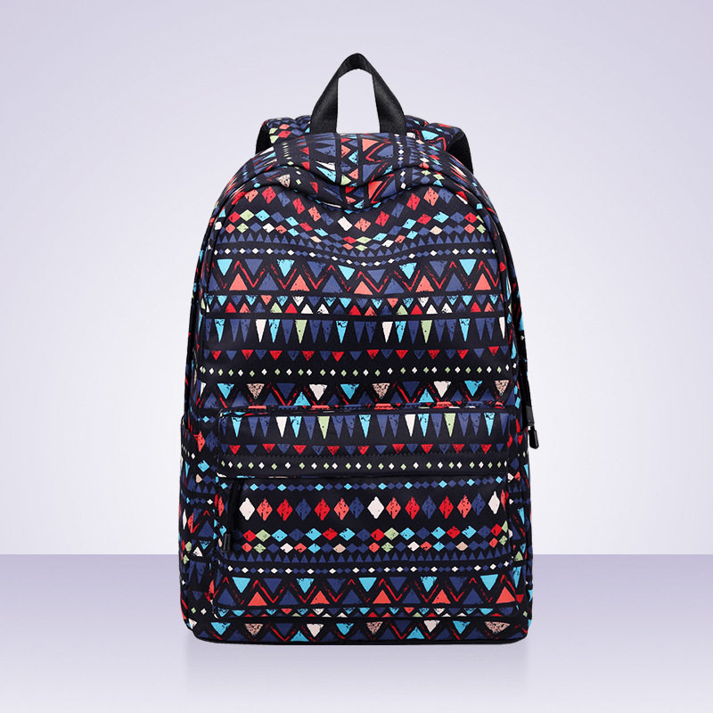 新款女背包炫酷风印花大容量双肩包休闲中学生防水几何图纹黑色包