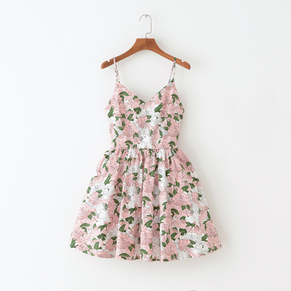 粉色碎花朵鹦鹉大裙海边沙滩度假摆收腰吊带裙连衣裙打底裙新款夏