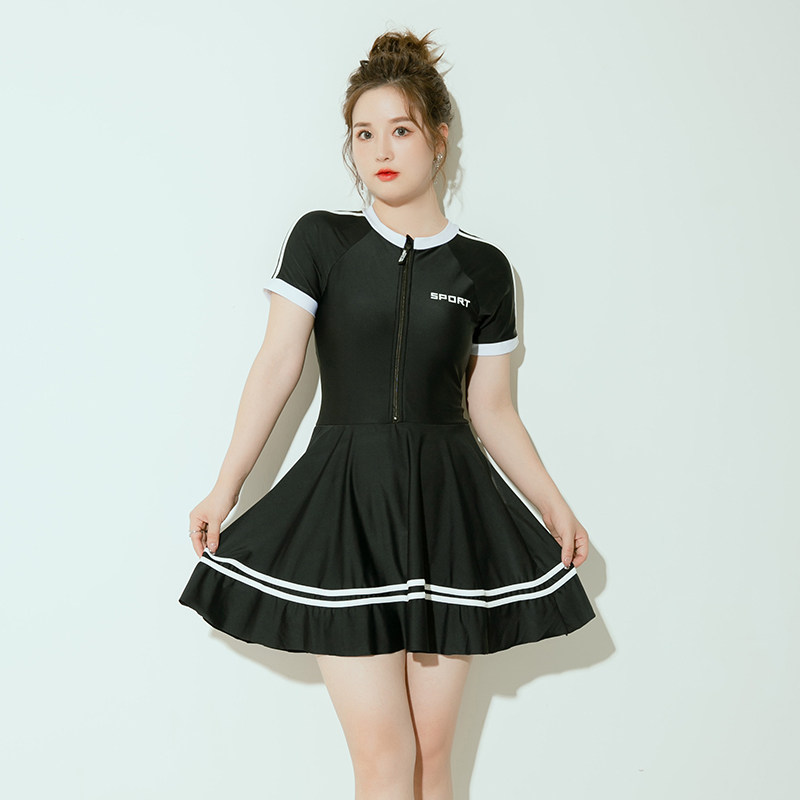 肉卷泳衣 2026新款运动风保守学生大码微胖MM遮肚显瘦温泉泳衣女