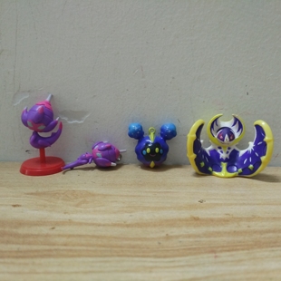 NO.789-792-803科斯莫古小星云露奈雅拉毒贝比食玩挂件神奇宝贝