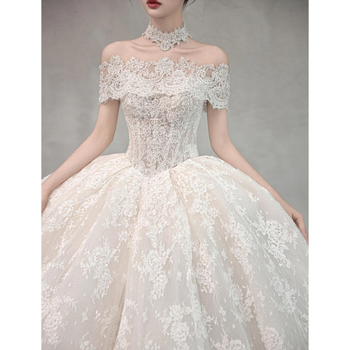 法式一字肩轻婚纱新娘轻奢小众女