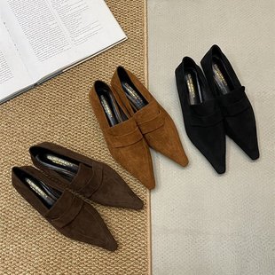 2025春季新款法式复古绒面低跟尖头单鞋女一脚蹬猫跟气质小皮鞋