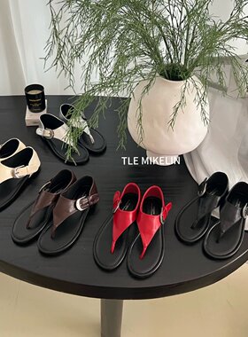 TLE MIKELIN 2026年新款复古简约风百搭气质夹趾一字带罗马凉鞋女