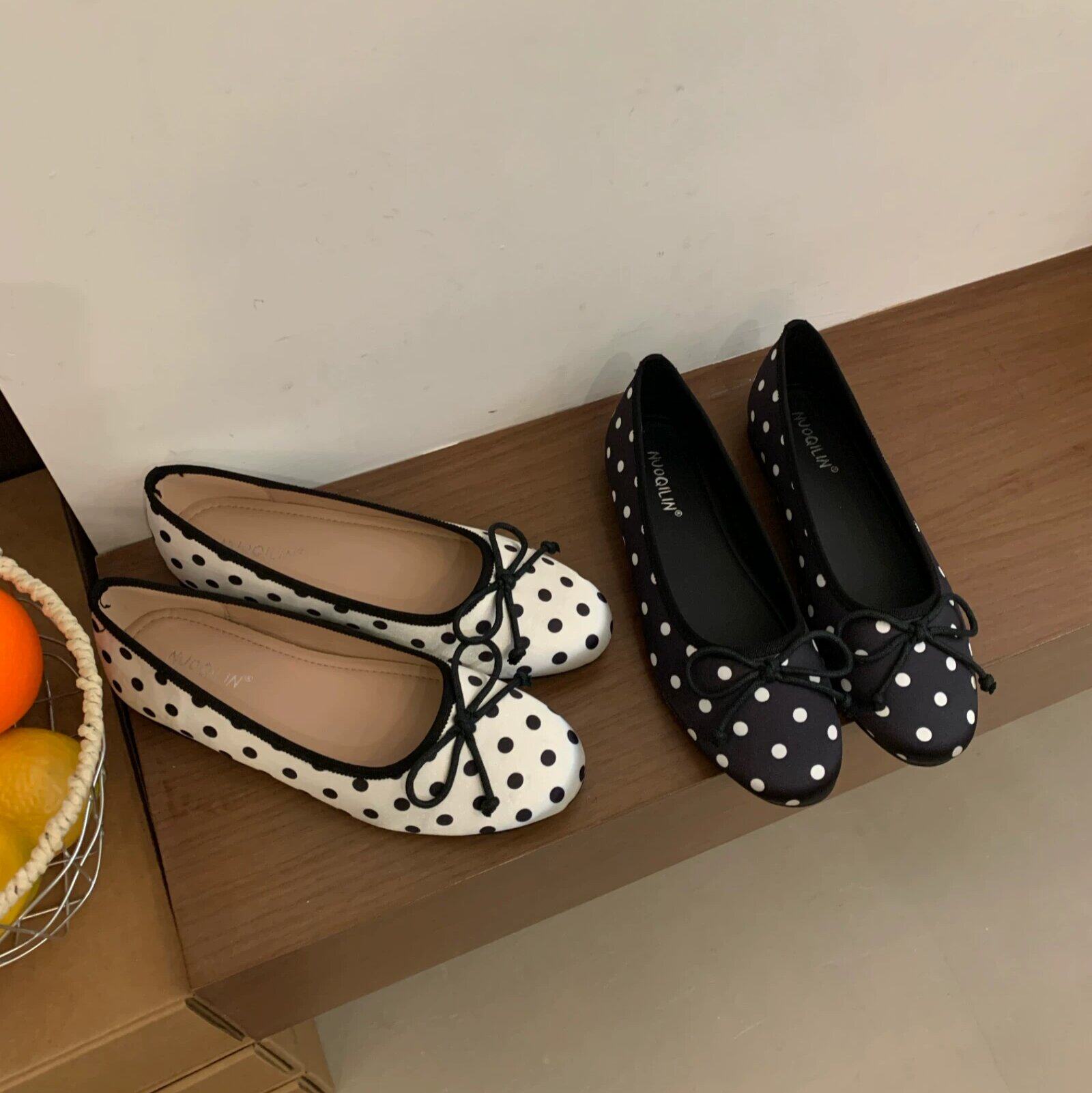 NUOQILIN 复古波点蝴蝶结玛丽珍鞋女2026新款一脚蹬平底芭蕾舞鞋