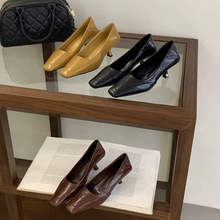 新款 MONTH2026春季 法式 复古方头细跟浅口单鞋 COLORED 女瓢鞋 BEAN