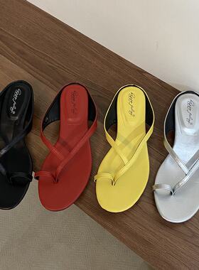 简约夹趾拖鞋夏日百搭时尚组合