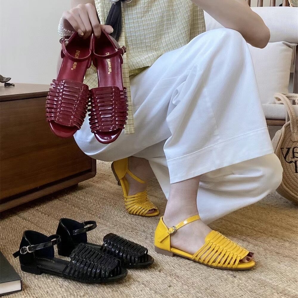 凉鞋女夏季一字扣带鱼嘴罗马鞋子