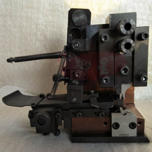 超静音端子机模具横模具直模具单粒模具U形模具刺破模具旗形模具