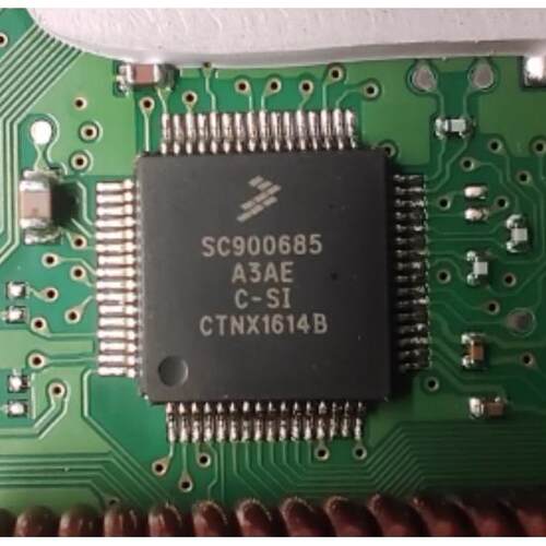 SC900685A3AE   汽车电脑板芯片 二手带板子的