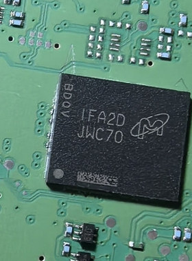 JWC70 MTFC16GAPALBH-AIT 汽车电脑板BGA内存芯片