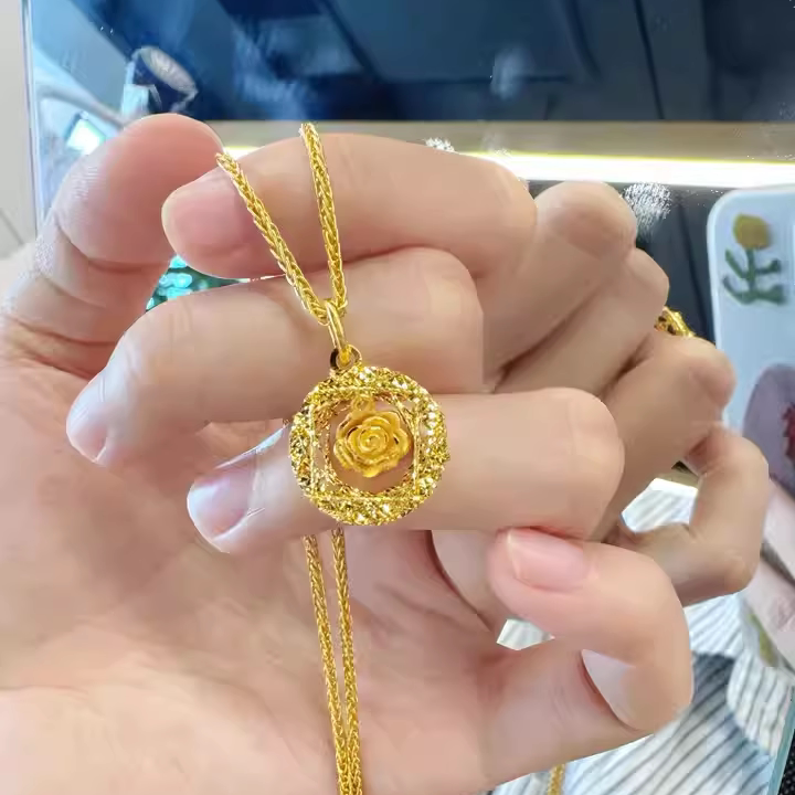 黄金包银黄金色玫瑰织梦网吊坠捕梦网项链女轻奢百搭锁骨链送女友图片