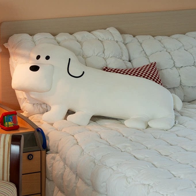 韩国直邮卡通小狗抱枕白色毛绒靠垫居家睡觉卧室可爱动物造型靠枕