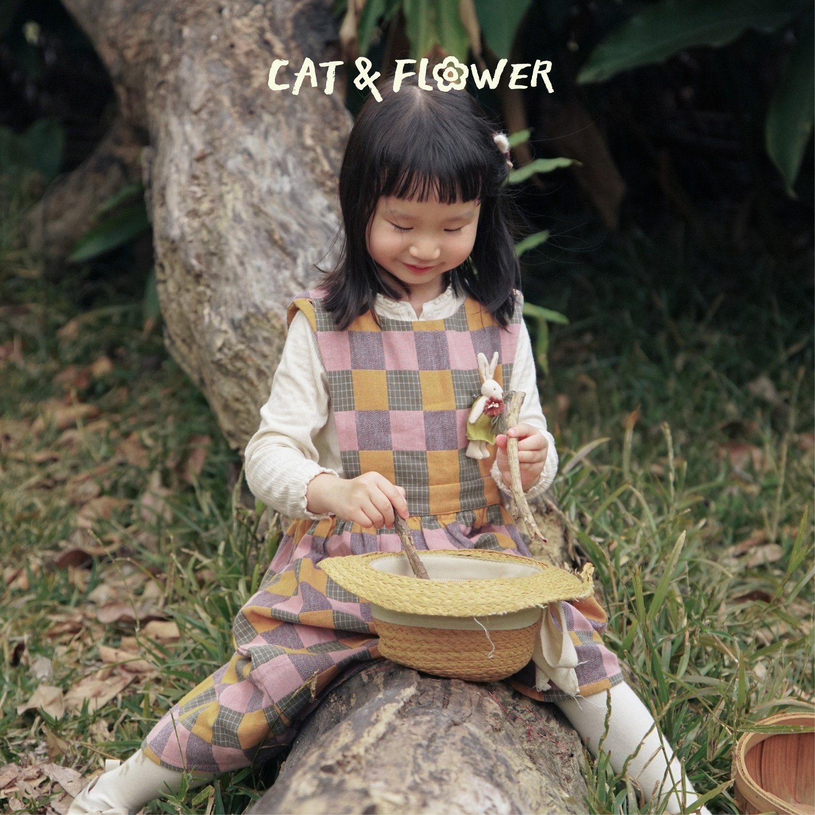Cat&Flower儿童韩版秋季爱丽丝夢遊棋盤背心女童格纹亚麻棉连衣裙