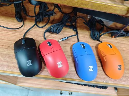 ZGM-01电竞游戏有线鼠标清仓