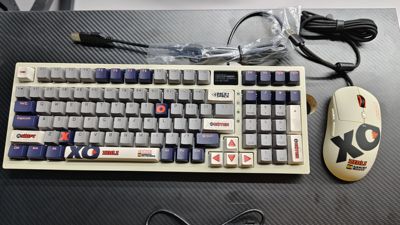 磁动力K980复古白XO键盘