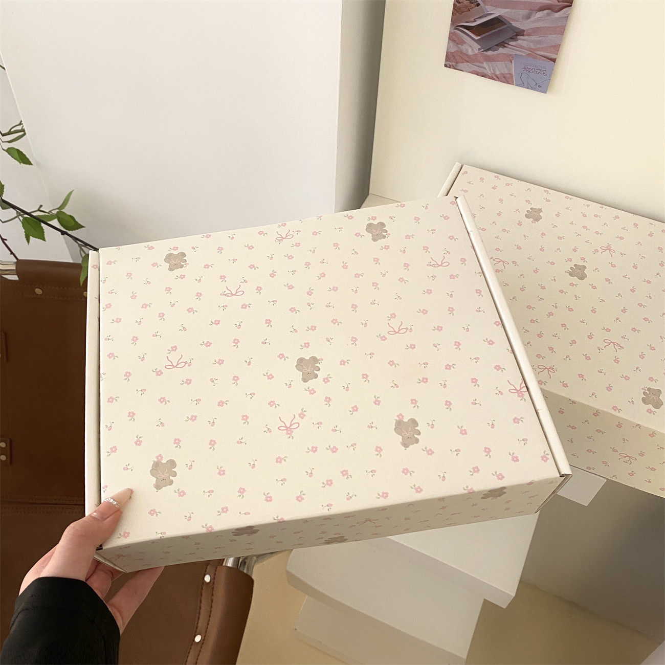 自制 可爱碎花小熊飞机盒双面印花礼物礼品包装盒物流打包收纳盒
