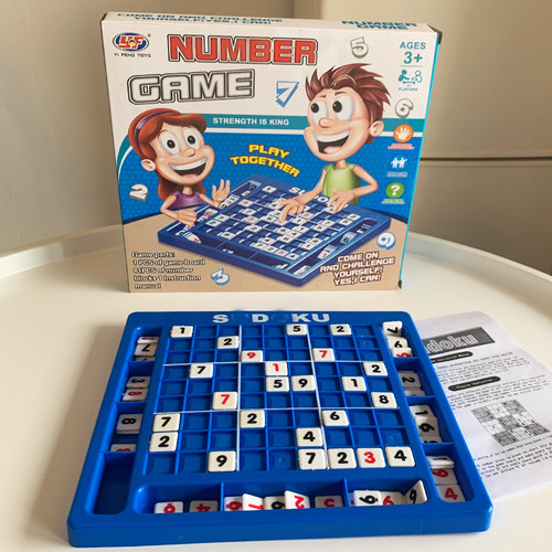 儿童益智桌面游戏棋逻辑思维