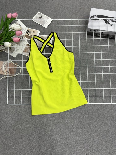 俏丽时尚百搭显瘦辣妹性感吊带背心女设计感小众修身显瘦减龄上衣