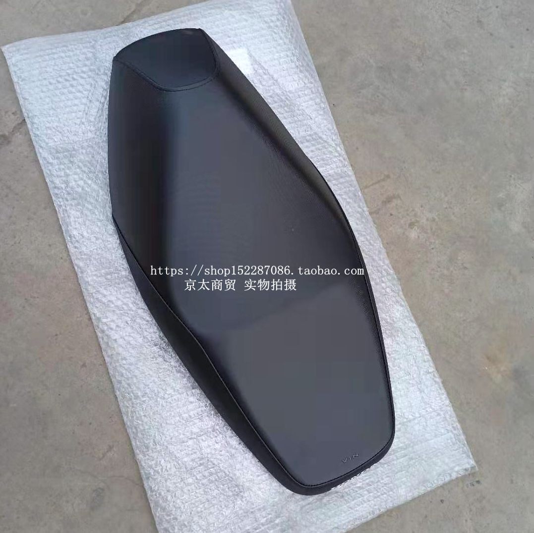 适用新大洲本田摩托车SDH125T-35迪奥U+坐垫坐包鞍座大座